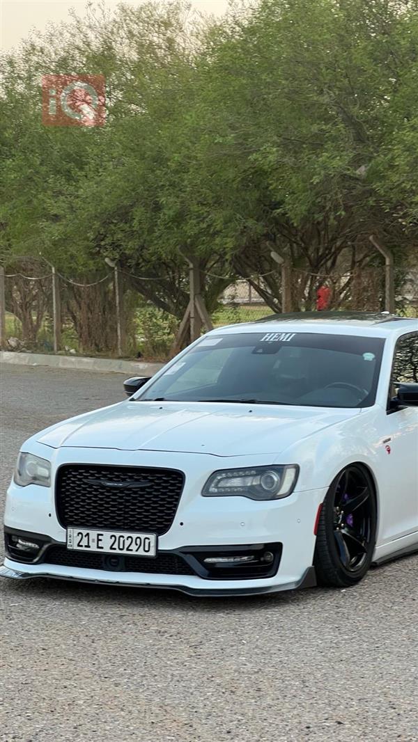Chrysler 300 2018 for sale in Iraq - Kirkuk